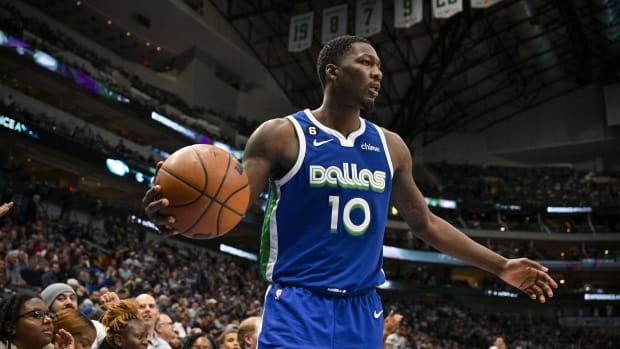 Dorian Finney-Smith, Dallas Mavericks